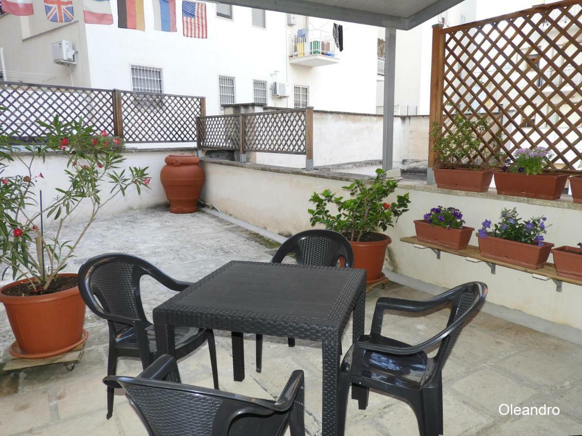 Oleandro E Glicine Apartment Lecce Exterior photo