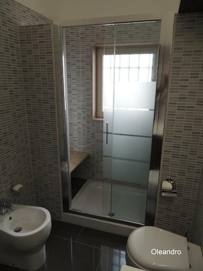 Oleandro E Glicine Apartment Lecce Exterior photo