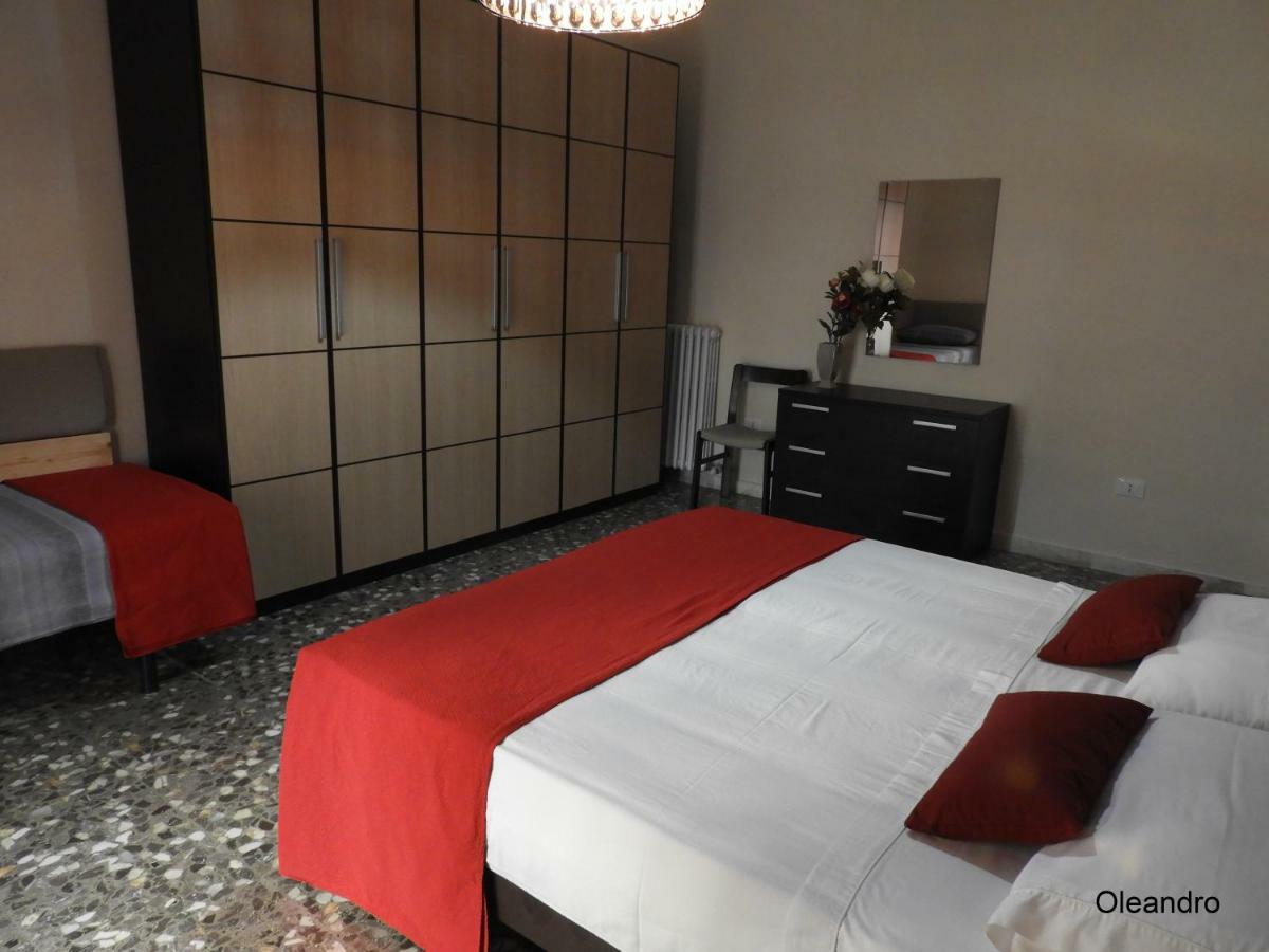 Oleandro E Glicine Apartment Lecce Exterior photo